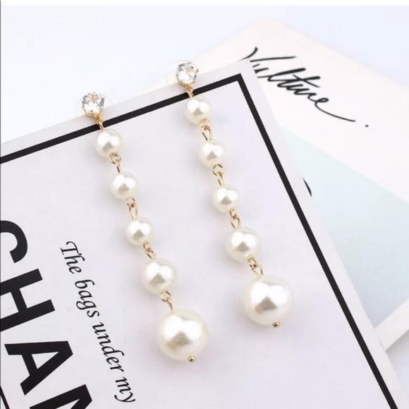 Elegant Big Pearl Long Tassel Dangle Earrings New - Picture 3 of 4
